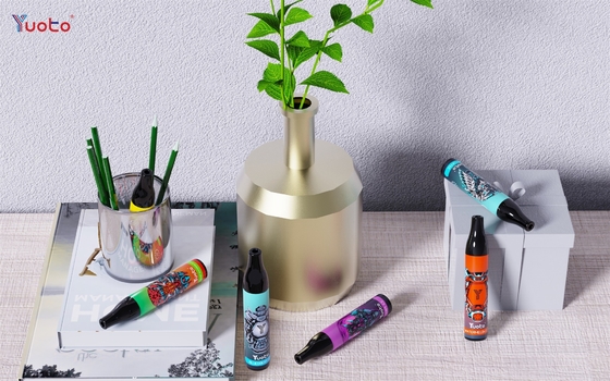 Oryginalny Yuoto 2000 Puffs Vape Jednorazowy vape Mesh Cewka 6 ml E Sok 850 mAh E-papierosy Vape Pen