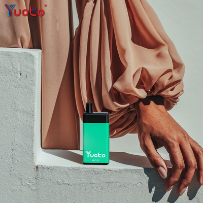 YUOTO jednorazowy vaper 7000 puffs vaper napędzany przez 1,2 ohm oporu cewki